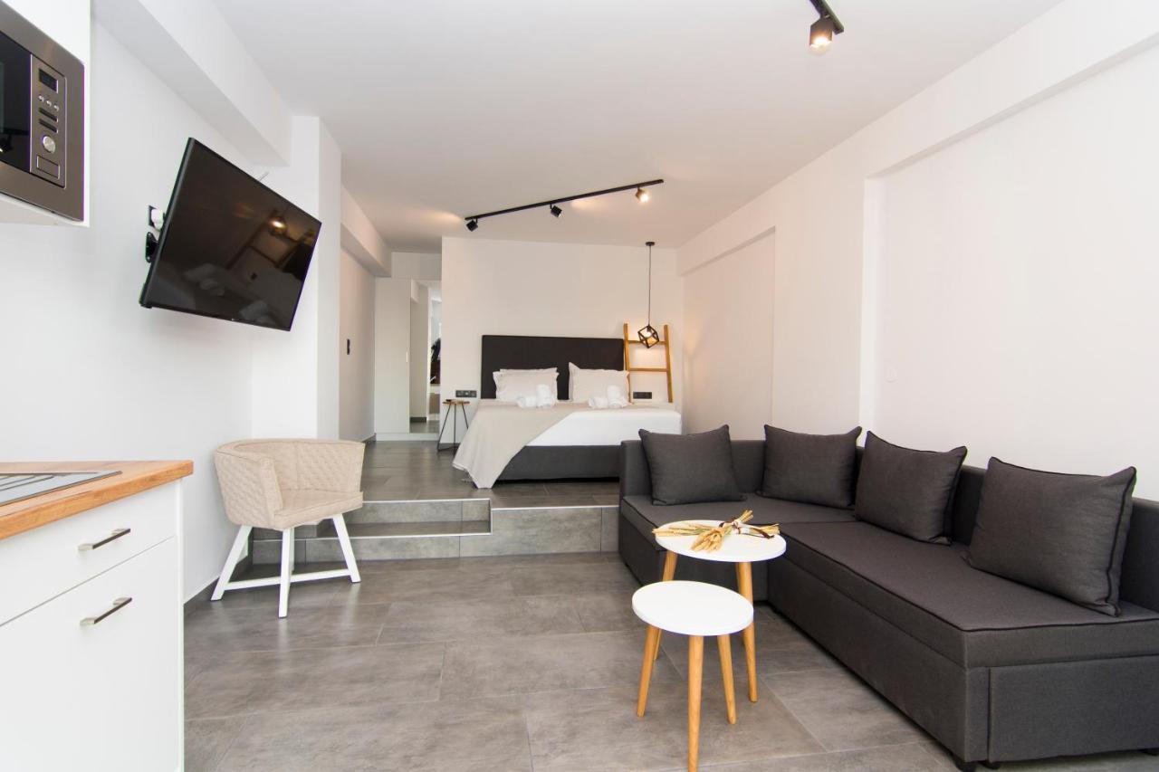 The View Hotel Perdika Екстер'єр фото