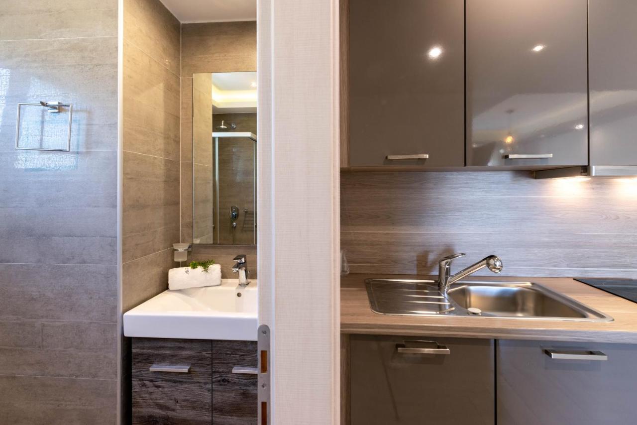 The View Hotel Perdika Екстер'єр фото
